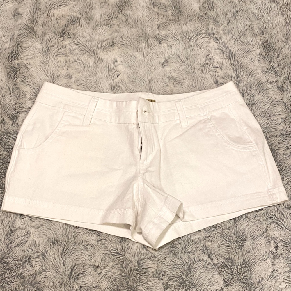 White Shorts - Juniors 5 - Used